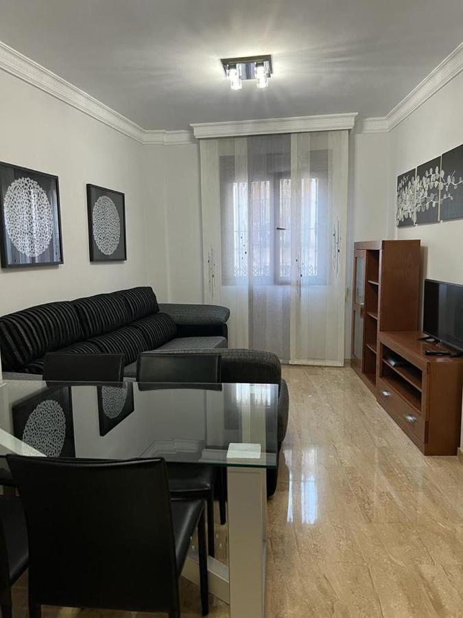 Apartamento La Muralla II Baena Exterior foto